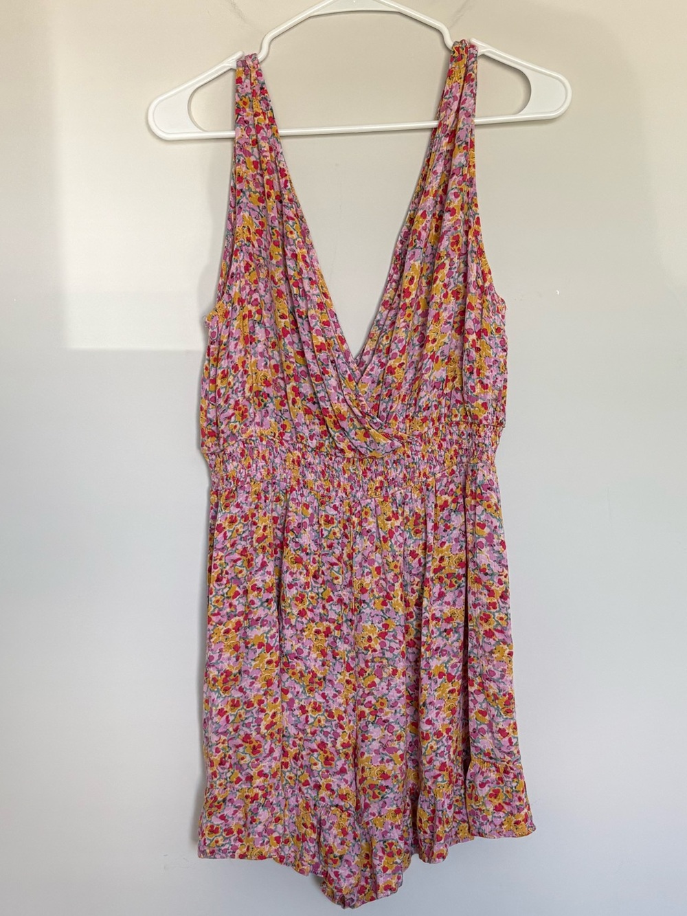 Rewind Women's Juniors' Front Wrap Floral Romper Size XL